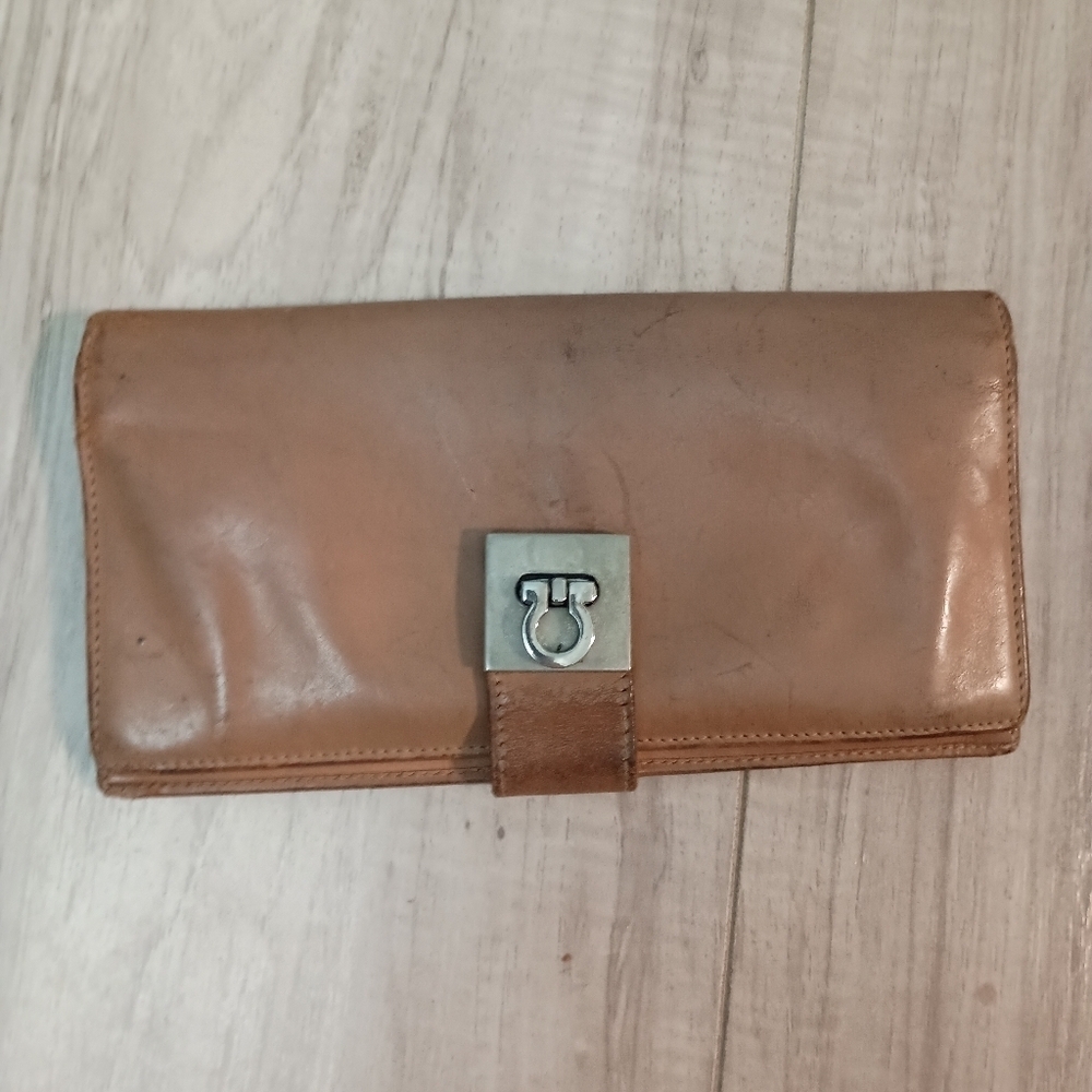 Salvatore Ferragamo Caramel Half Fold Long Wallet in Pure Leather with Logo Lock